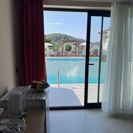 Hayat Apart Otel Ölüdeniz