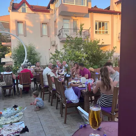 Lägenhetshotell Hayat Öludeniz