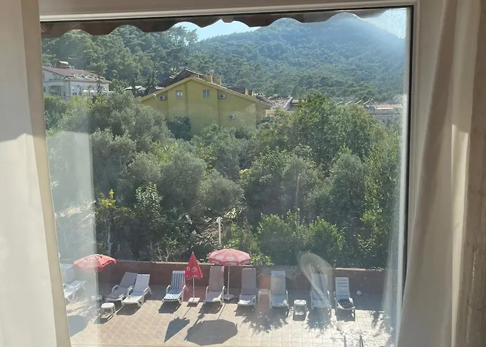 Hayat Ölüdeniz